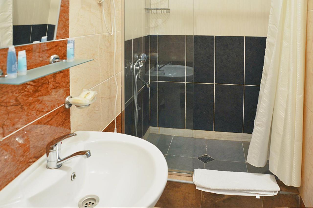 Hotel Alexandra Tbilisi Eksteriør billede